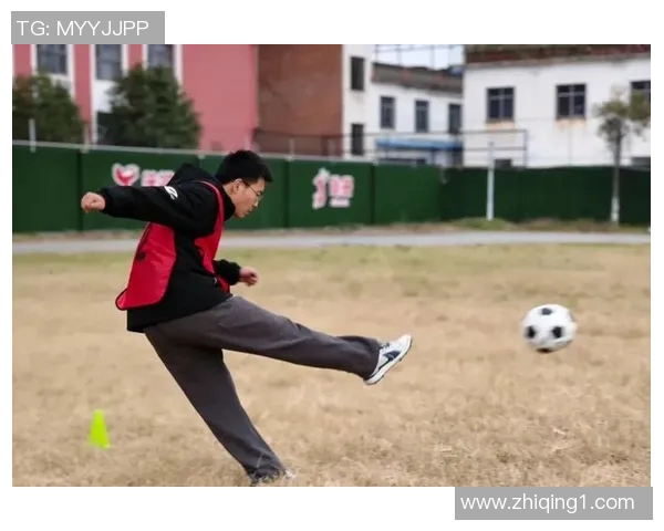 足球明星精彩绕杆射门瞬间回顾与技术解析